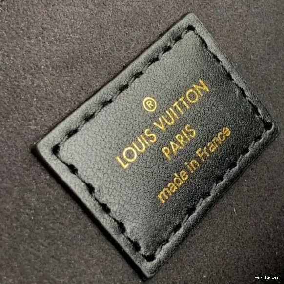 Cheap POCHETTE LOUIS VUITTON MÉTIS 0529